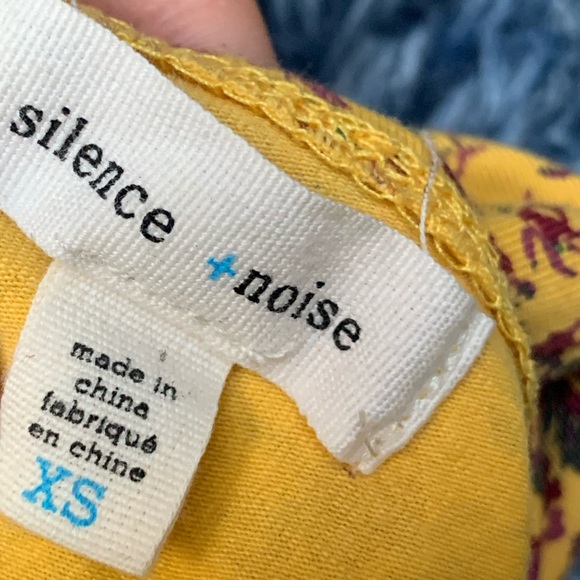 SILENCE + NOISE Y2K Yellow Floral Bandeau Top Strapless - Picture 3 of 5